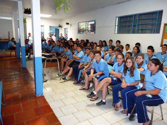 Alunos Da Escola Nossa Senhora Aparecida